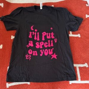 Women’s Tee- Hocus Pocus